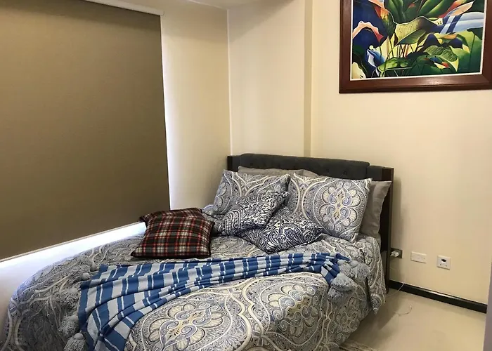 Value Q Radiance29s Near Airport, Casinos, Star City, Moa, Picc, Harbour Square, Dolomite Apartamento Manila